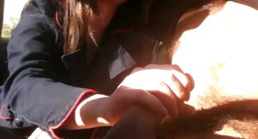 డకోటా బర్న్స్ తన ఆత్మవిశ్వాసం కుదుపులు మరియు స్థానం మారుస్తుంది. సెక్స్ వీడియో తెలుగు మూవీ