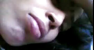 ఫకింగ్ ఒక మహిళ తెలుగు సెక్స్ వీడియో ఆమె పుస్సీ లో ఒక కుర్చీ తో.