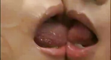 ఆమె కాక్ సెక్స్ వీడియో తెలుగు సక్స్ మరియు ఆమె పుస్సీ పట్టుకొని.