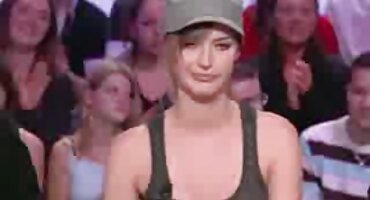 ఒక అమ్మాయి ఒక తెలివితేటలతో ఫక్ చేస్తుంది. తెలుగు ఫిలిం సెక్స్ వీడియో