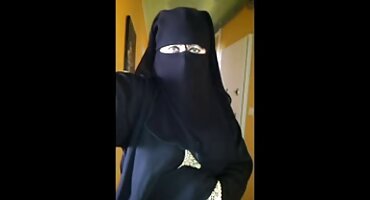 హిప్పీ ఒక పరిపక్వ కొవ్వు సెక్స్ వీడియో దెంగులాట మహిళ చీల్చివేయు.