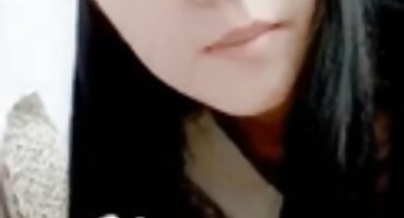 ఆమె తెలుగులో సెక్స్ వీడియో ఒక వైబ్రేటర్తో లైంగిక సహాయాన్ని కలిగి ఉంది.