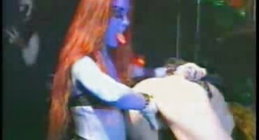 ఆమె పుస్సీ దాదాపు సహితమైన మొత్తం నుండి పేలుతుంది. తెలుగు సెక్స్ వీడియో తెలుగు సెక్స్