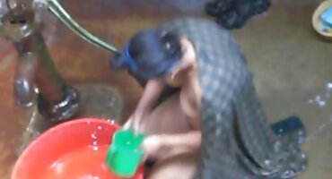 పెళ్లి చేసుకున్న వ్యక్తి ఫకింగ్ మసాజ్ జాడే కుష్. తెలుగు సెక్స్ వీడియో డైరెక్ట్