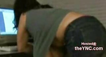 మిరెల్లె సెక్స్ సెక్స్ తెలుగు వీడియో చెరీ తనను తాను ఒక కన్యగా నిర్మించుకుంటుంది.