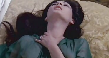 మసాజ్ సెక్స్ వీడియో తెలుగు సెక్స్ మసాజ్ లో మెరిసిపోతుంది.