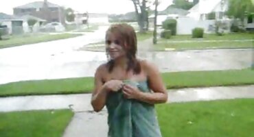 అతను సులభంగా ప్రవర్తన మరియు కారులో ఫకింగ్ ఒక డామ్సెల్ సెక్స్ వీడియో తెలుగు లో సెక్స్ వీడియో చిత్రాలు.