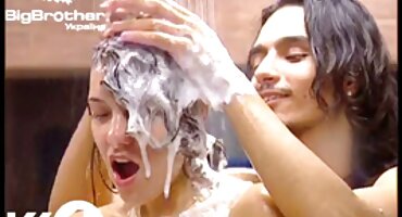 అర్జున్ రెడ్డి రీమేక్ సెక్స్ వీడియో కం తెలుగు కు రెడీ అవుతున్నాడు.