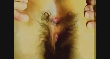 నల్లటి జుట్టు గల స్త్రీని తన ప్రియుడు నల్లటి జుట్టు గల స్త్రీని తెలుగు సాంగ్స్ సెక్స్ వీడియో మోసం చేశాడు.