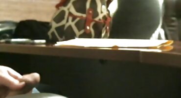 రెండు నల్ల కాక్స్ నిక్కీ హిల్ యొక్క గాడిద తేలుగు సేక్స్ వీడియో సాగుతుంది.