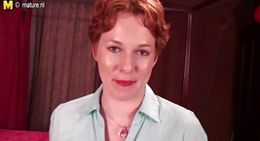 కోడ్ స్టీల్ ఒక తెలుగు సెక్స్ ఫుల్ వీడియో ఆత్మవిశ్వాసం తో స్టెప్మామ్ కన్సోల్.