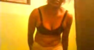 ఫీనీ మేరీ మేరీ కార్ వాషర్ సెక్స్ వీడియో దెంగులాట గాడిద ఇష్టపడుతుంది.