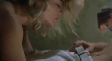 అమ్మాయి ఒక పెద్ద తెలుగు వీడియో సెక్స్ సెక్స్ గొంతు నొప్పి.