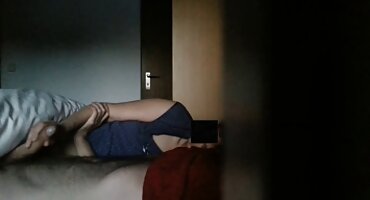 లాడ్ సెక్స్ తెలుగు వీడియో ఎఫ్ ఫైర్ తన కాక్ మీద కూర్చుని స్టెప్సన్ సందర్శిస్తుంది.